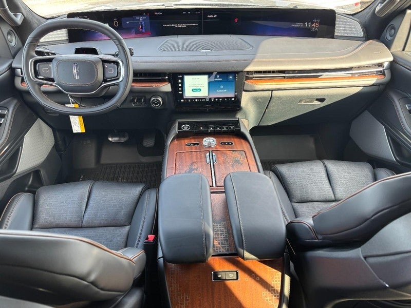 2025 Lincoln Navigator L Black Label 4x4