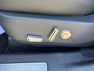 2025 Lincoln Nautilus Premiere AWD