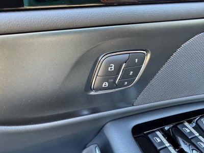 2025 Lincoln Nautilus Premiere AWD