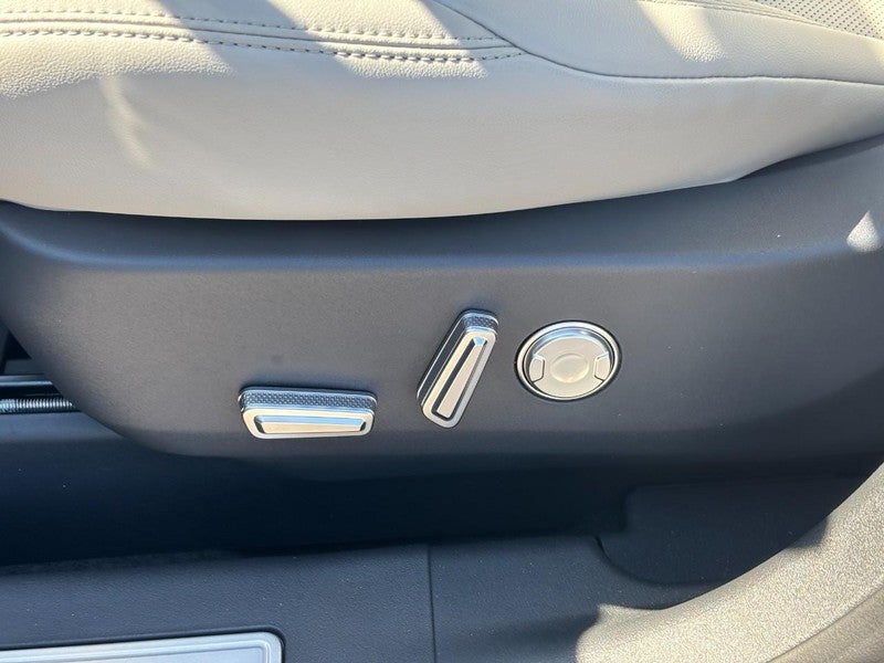 2026 Lincoln Nautilus Premiere AWD