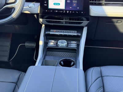 2025 Lincoln Nautilus Premiere AWD