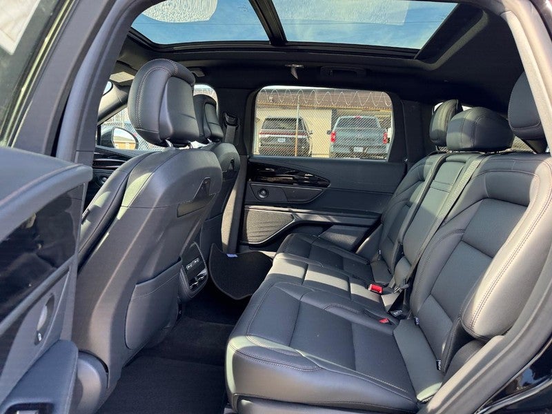 2025 Lincoln Nautilus Premiere AWD