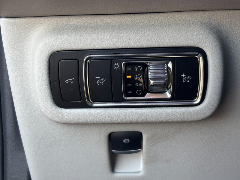 2026 Lincoln Nautilus Premiere AWD