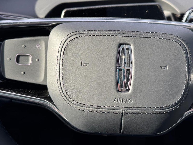 2025 Lincoln Nautilus Premiere AWD