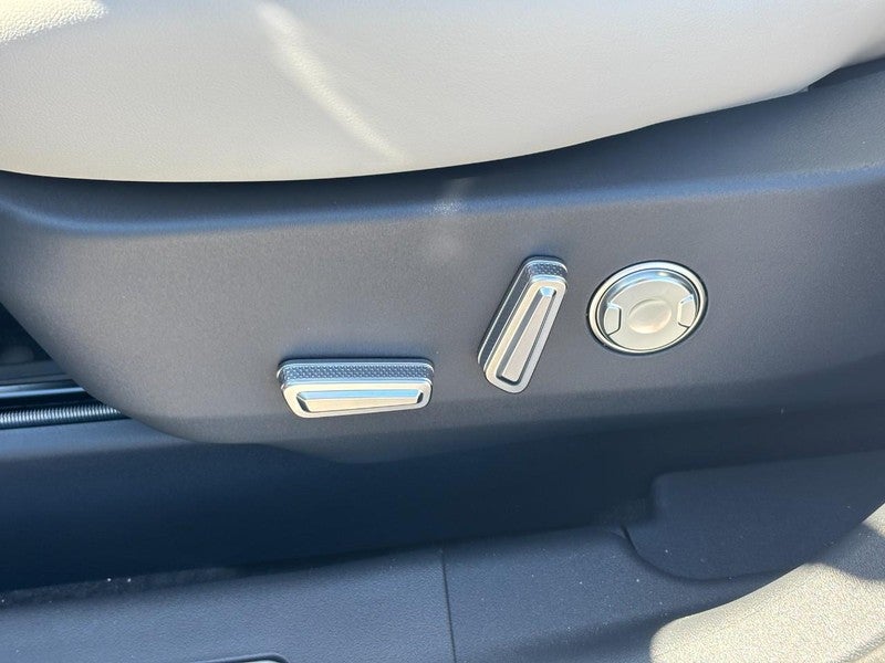 2026 Lincoln Nautilus Premiere AWD