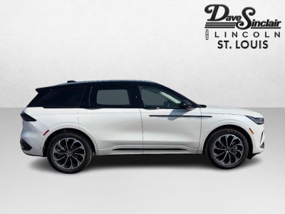 2026 Lincoln Nautilus Reserve AWD