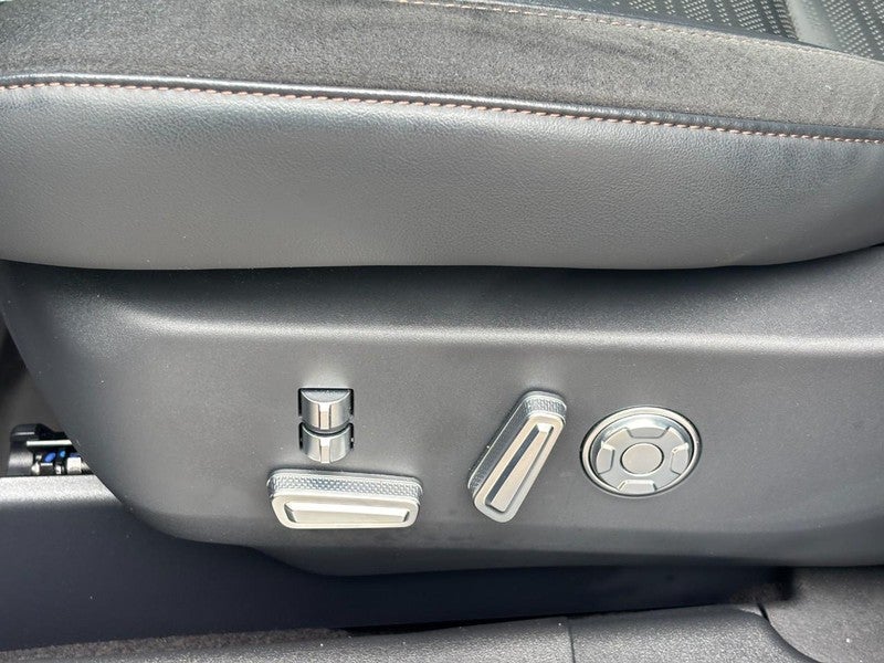 2025 Lincoln Nautilus Reserve AWD