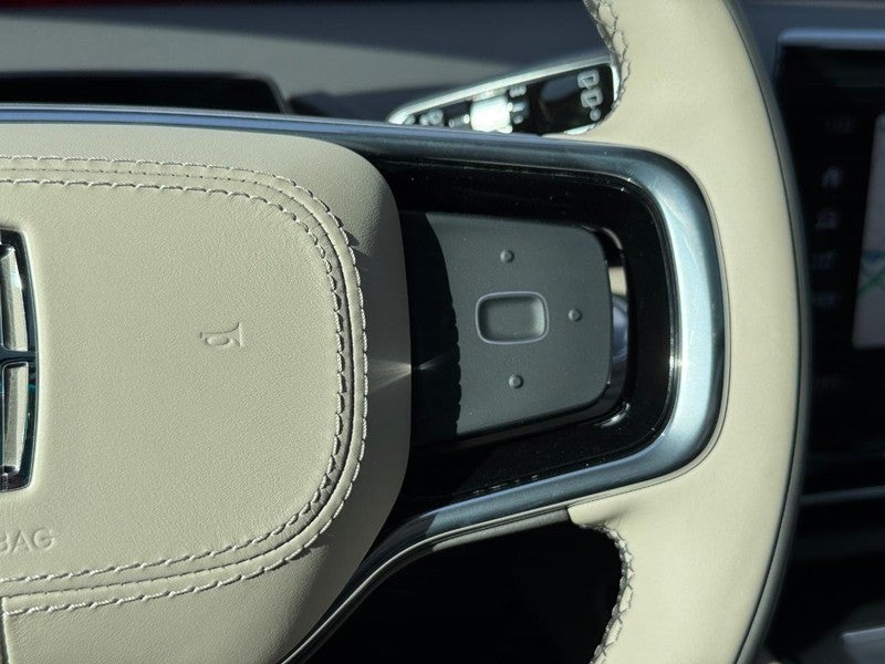 2025 Lincoln Nautilus Reserve AWD