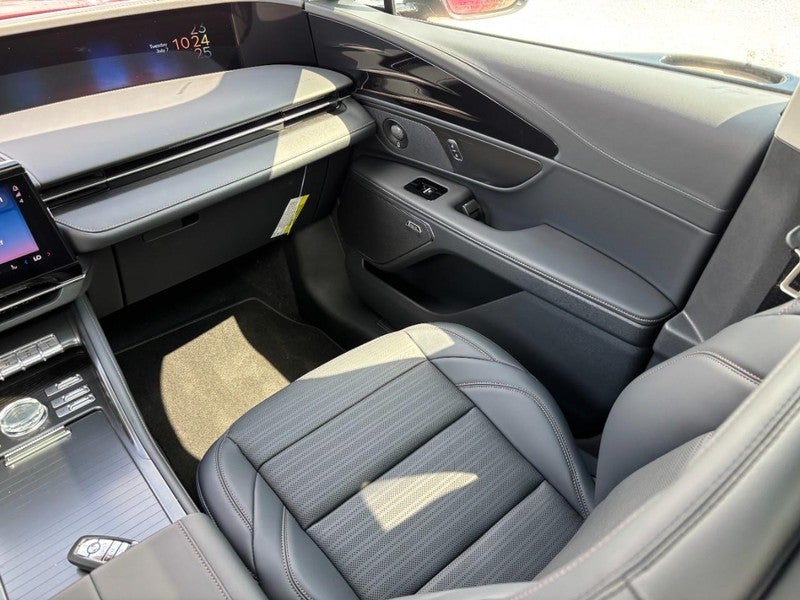 2026 Lincoln Nautilus Reserve AWD