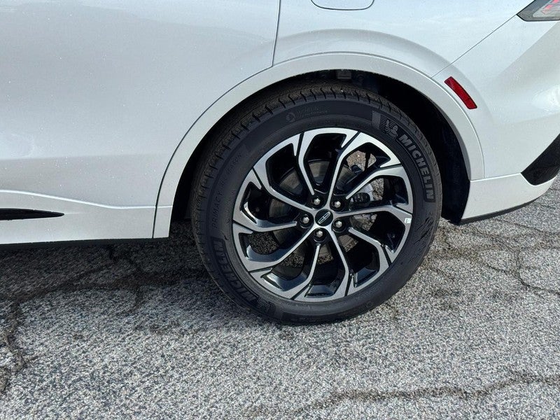 2026 Lincoln Nautilus Reserve AWD
