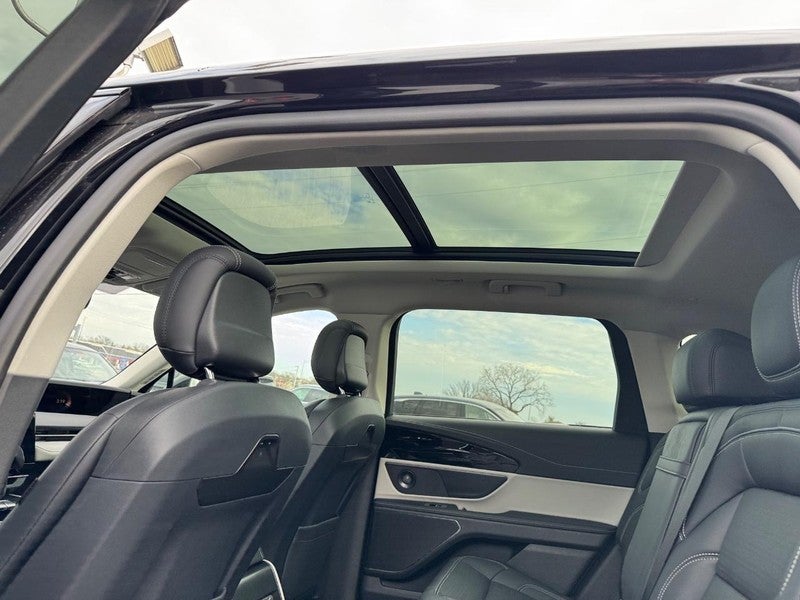 2025 Lincoln Nautilus Reserve AWD