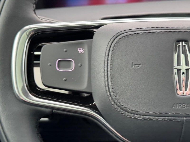 2025 Lincoln Nautilus Reserve AWD