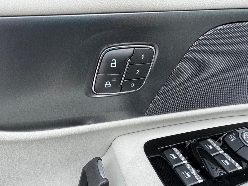 2026 Lincoln Nautilus Reserve AWD