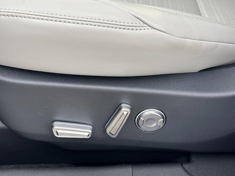 2026 Lincoln Nautilus Reserve AWD