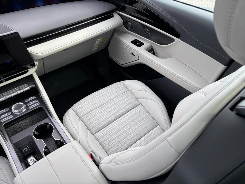 2026 Lincoln Nautilus Reserve AWD