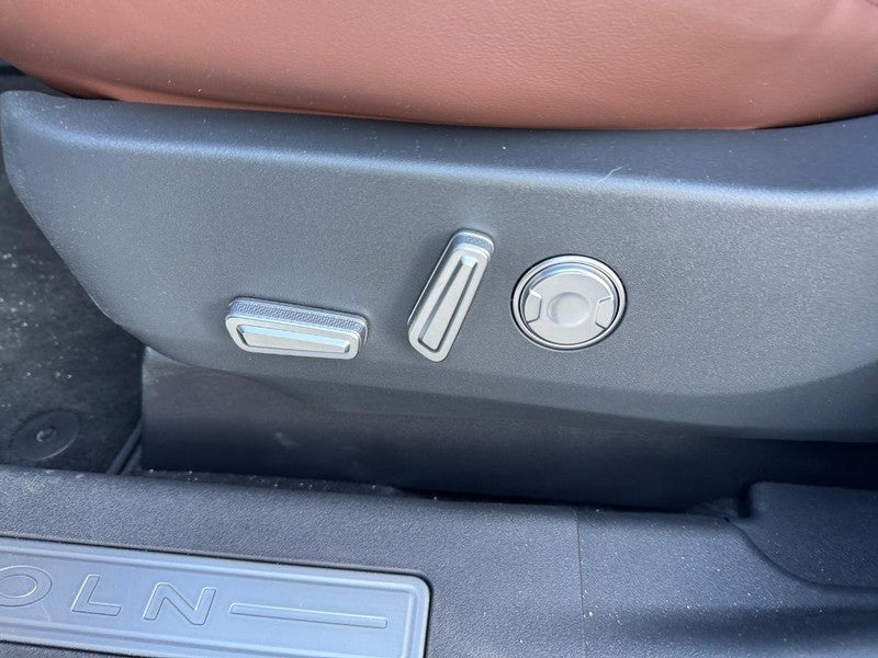 2026 Lincoln Nautilus Reserve AWD