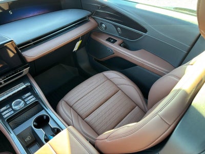 2026 Lincoln Nautilus Reserve AWD