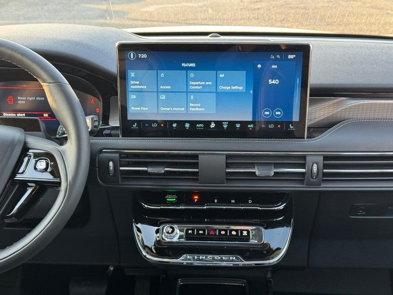 2025 Lincoln Corsair Grand Touring AWD