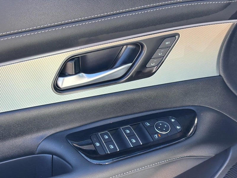 2025 Nissan Murano AWD SL