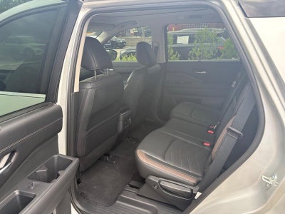 2025 Nissan Pathfinder Platinum 4WD