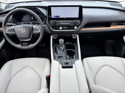 2024 Toyota Grand Highlander Platinum AWD (Natl)