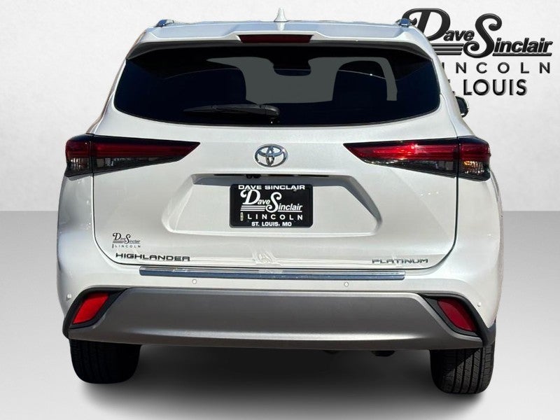 2023 Toyota Highlander Platinum FWD (Natl)