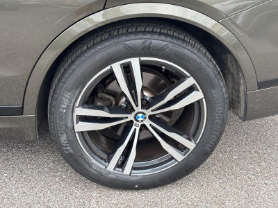 2025 BMW X7 xDrive40i Sports Activity Vehicle