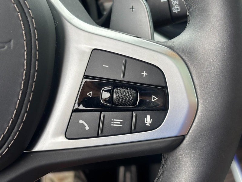 2025 BMW X7 xDrive40i Sports Activity Vehicle