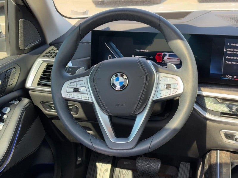 2025 BMW X7 xDrive40i Sports Activity Vehicle