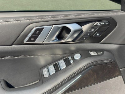 2025 BMW X7 xDrive40i Sports Activity Vehicle
