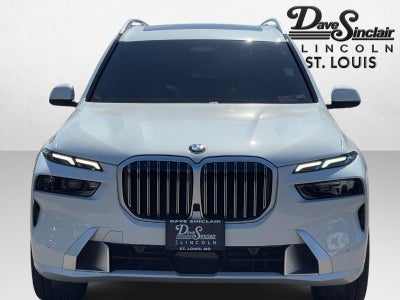 2025 BMW X7 xDrive40i Sports Activity Vehicle