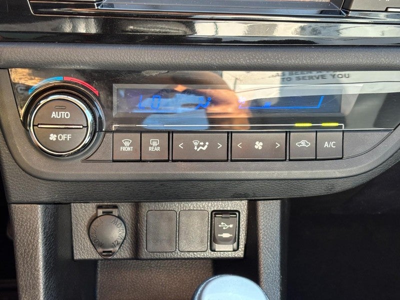 2015 Toyota Corolla 4dr Sdn Auto L (Natl)
