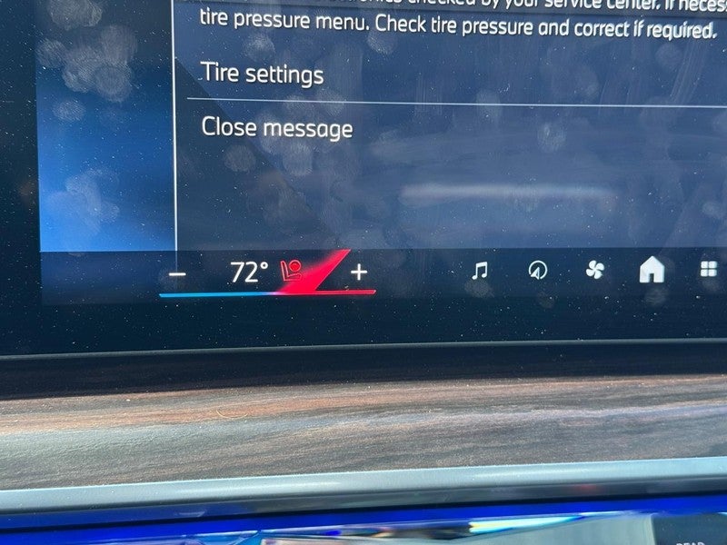 2023 BMW 7 Series 760i xDrive Sedan