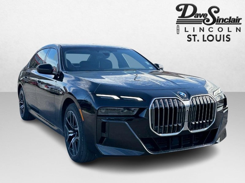 2023 BMW 7 Series 760i xDrive Sedan