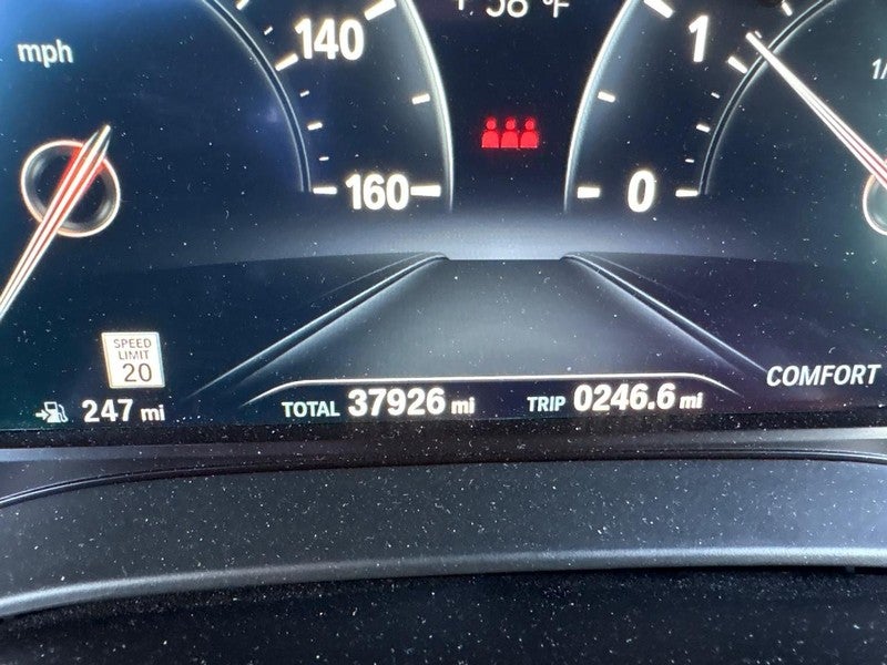 2018 BMW 5 Series 530i xDrive Sedan