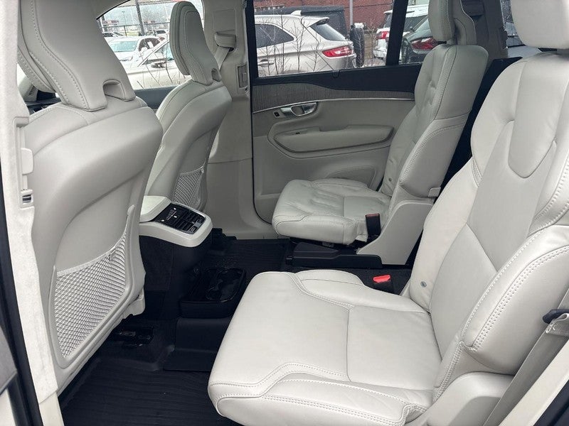 2024 Volvo XC90 B6 AWD Ultimate Bright Theme 6P