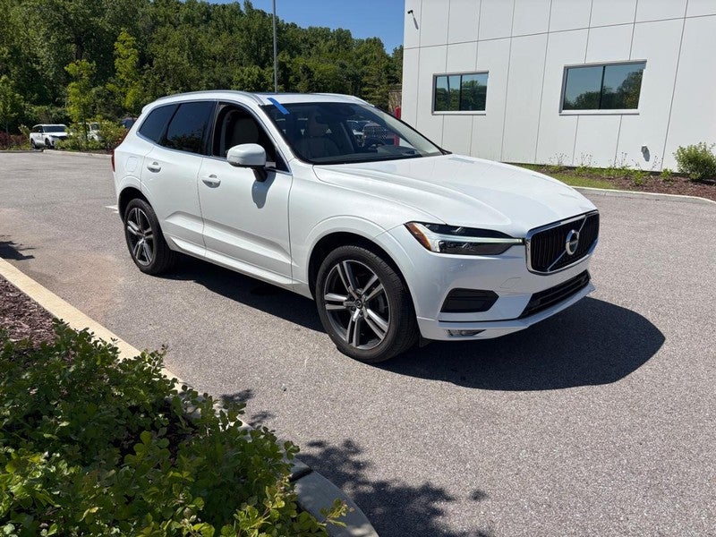 2021 Volvo XC60 T5 AWD Momentum