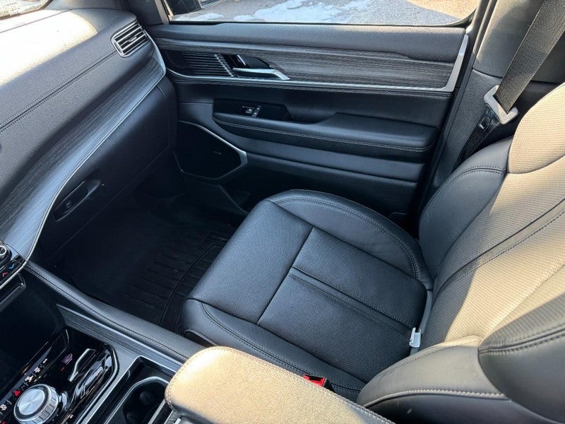 2023 Jeep Wagoneer Series III 4x4