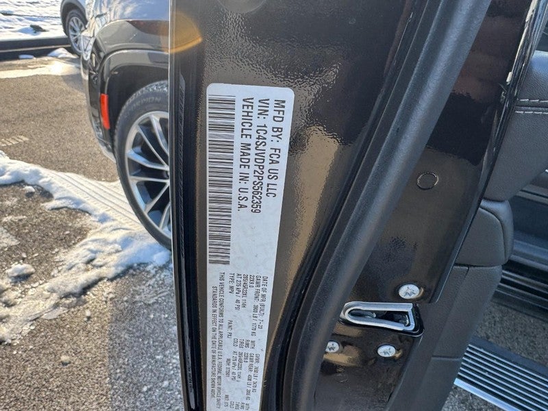 2023 Jeep Wagoneer Series III 4x4