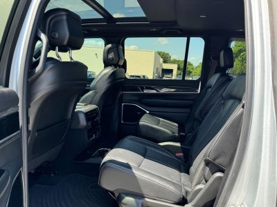 2022 Jeep Wagoneer Series III 4x4