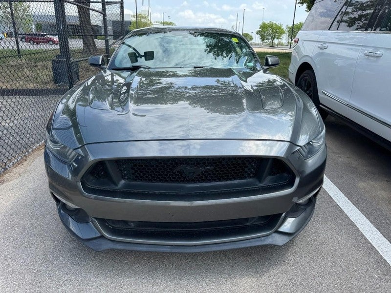 2017 Ford Mustang GT Premium Fastback