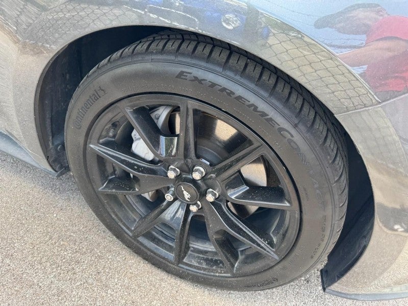 2017 Ford Mustang GT Premium Fastback