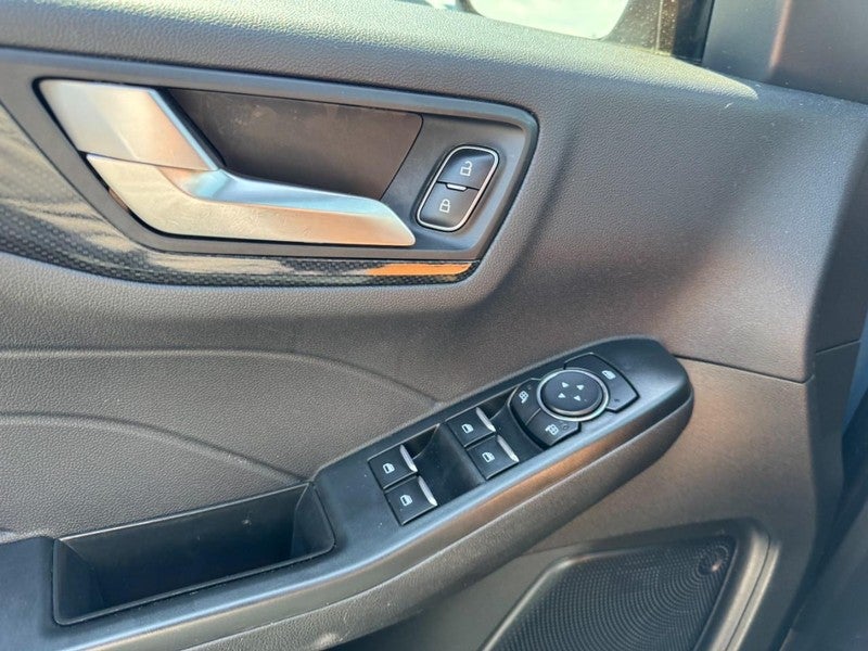 2024 Ford Escape ST-Line Select AWD