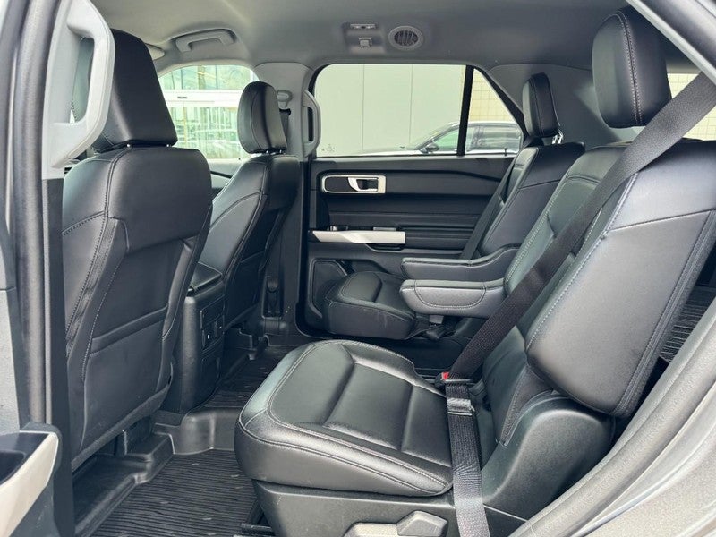 2023 Ford Explorer XLT 4WD