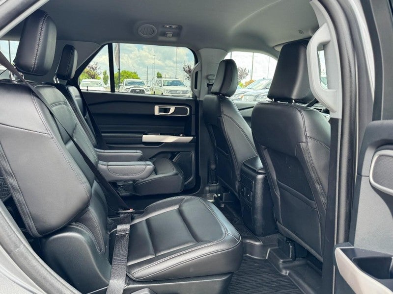 2023 Ford Explorer XLT 4WD