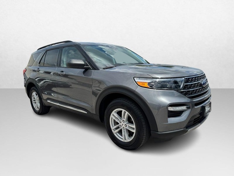 2023 Ford Explorer XLT 4WD