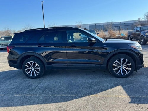 2025 Ford Explorer ST-Line 4WD