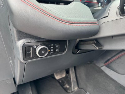 2025 Ford Explorer ST-Line 4WD