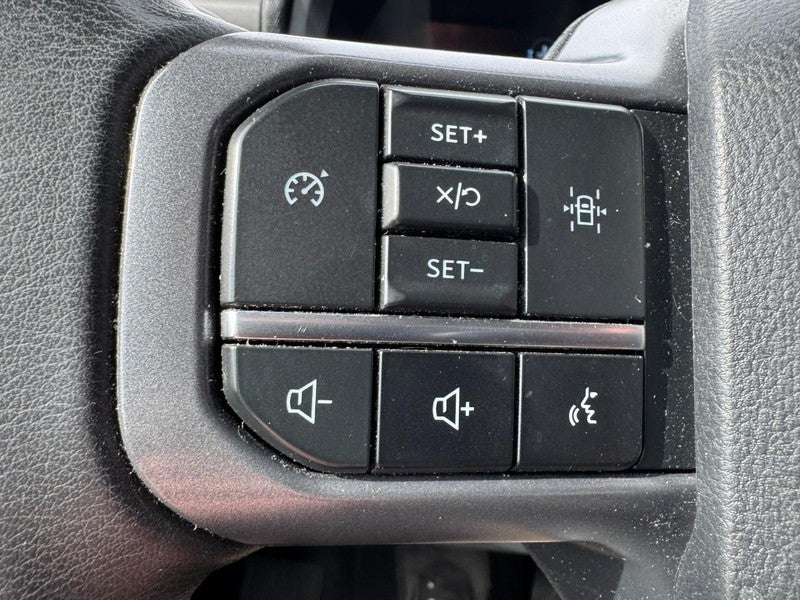 2024 Ford F-150 XLT 4WD SuperCrew Box