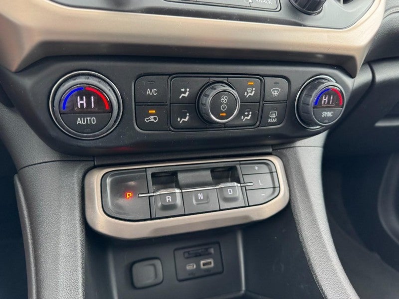 2021 GMC Acadia FWD 4dr Denali